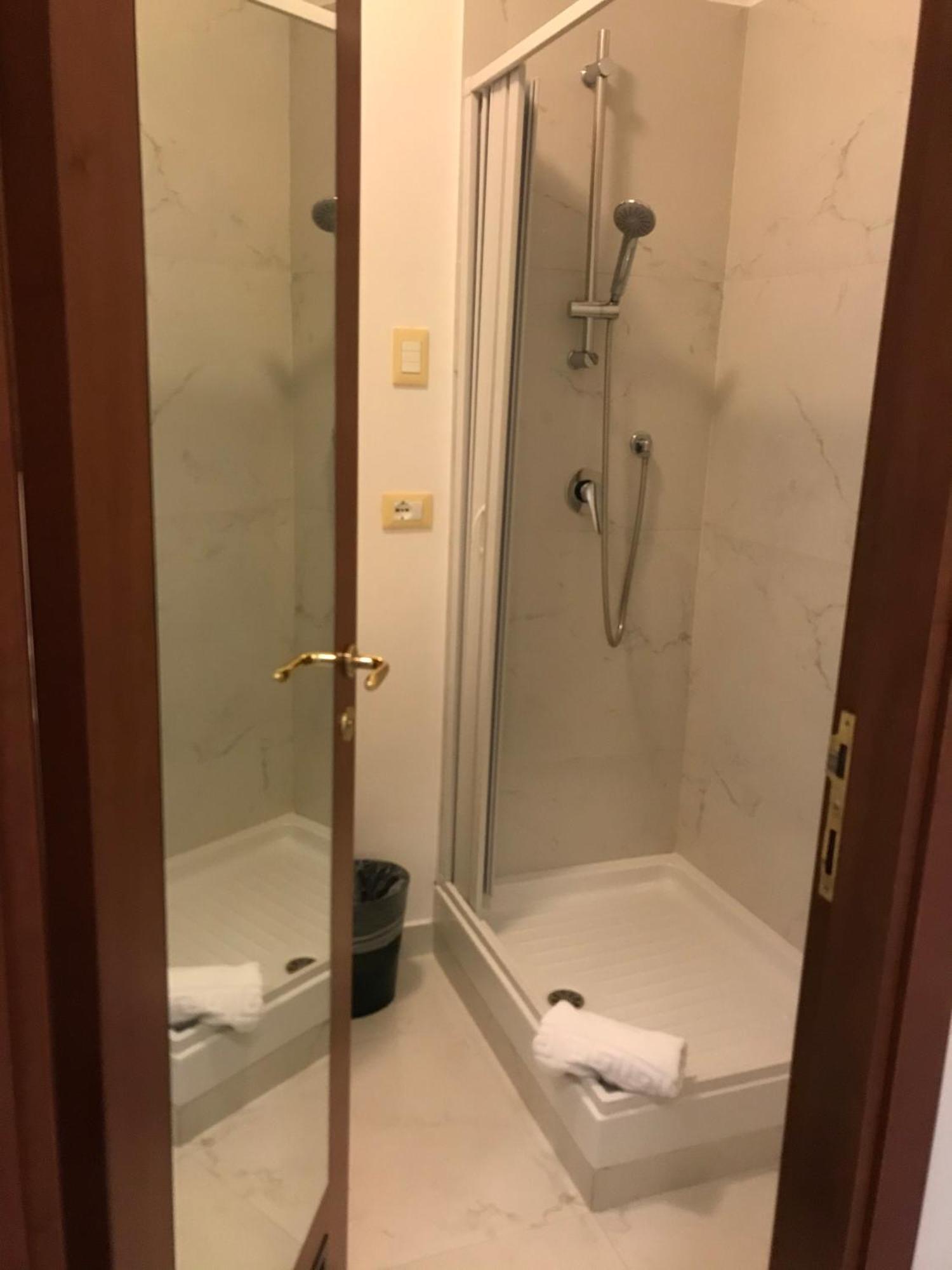 Hotel Virgilio Roma Ngoại thất bức ảnh